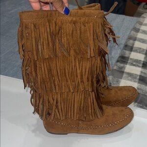 Fringed Brown Moccasin Boots